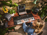 Native Instruments Kontrol S49 MK3 Native Instruments Kontrol S49 MK3